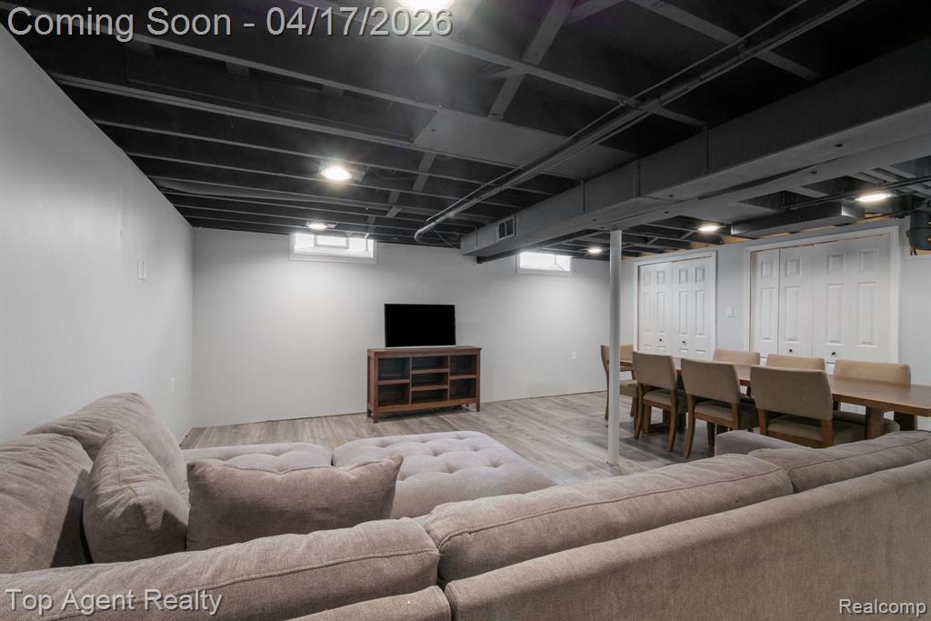 1973 Alexander Drive, Troy, MI 48083 — Photo 40