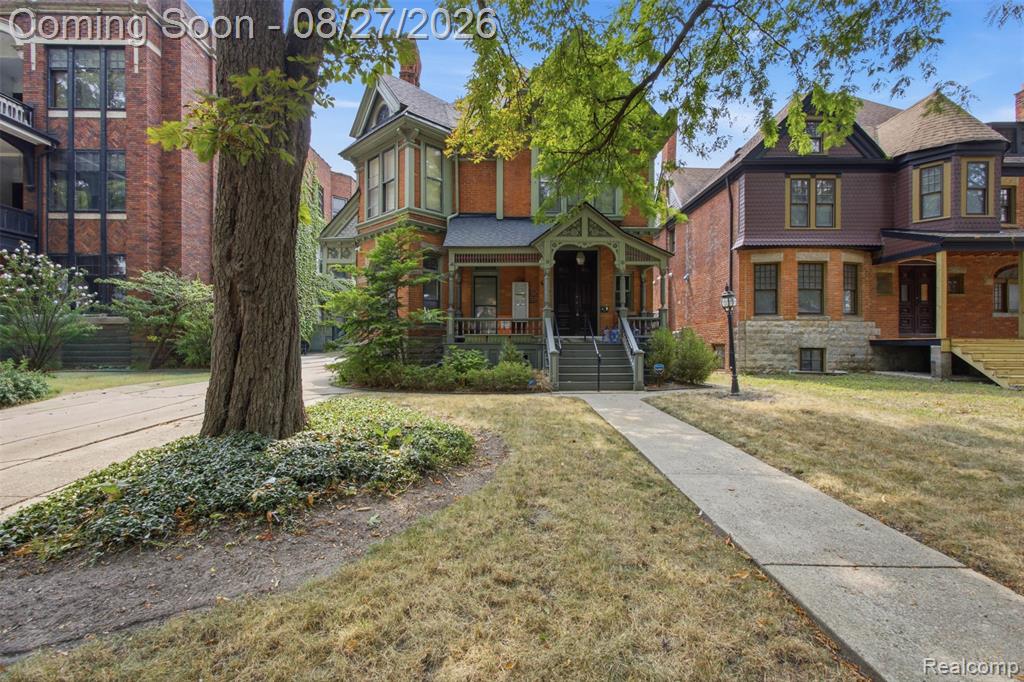 669 W Canfield Street, Detroit, MI 48201