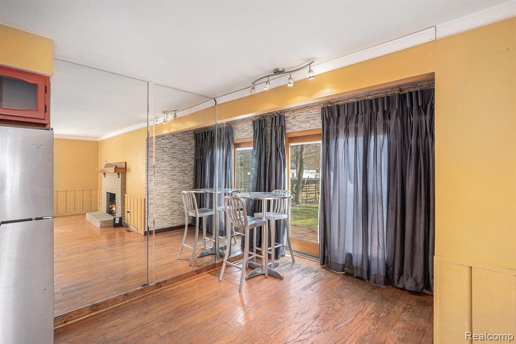 460 HICKORY Drive, Troy, MI 48083 — Photo 11