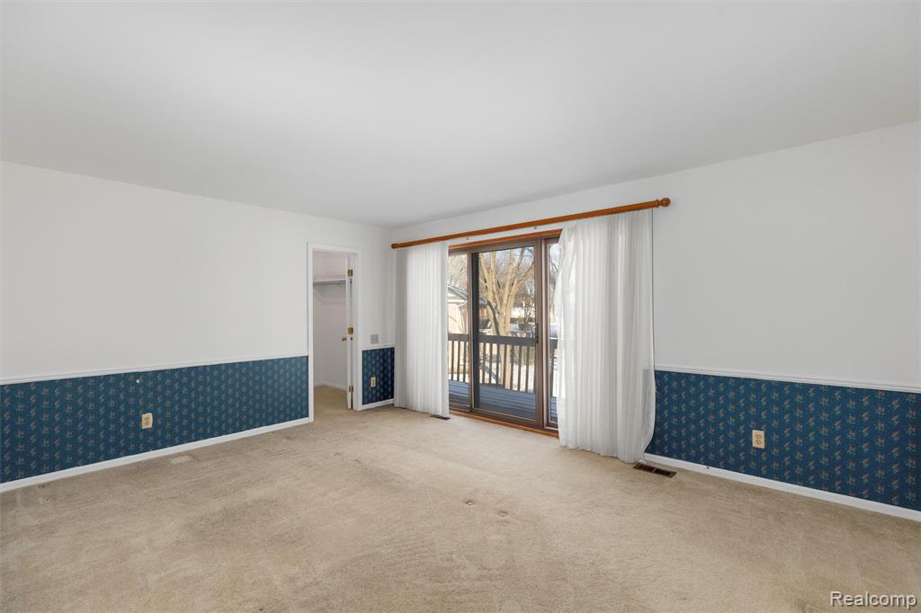 42467 Eldon Avenue, Clinton Twp, MI 48038 — Photo 21