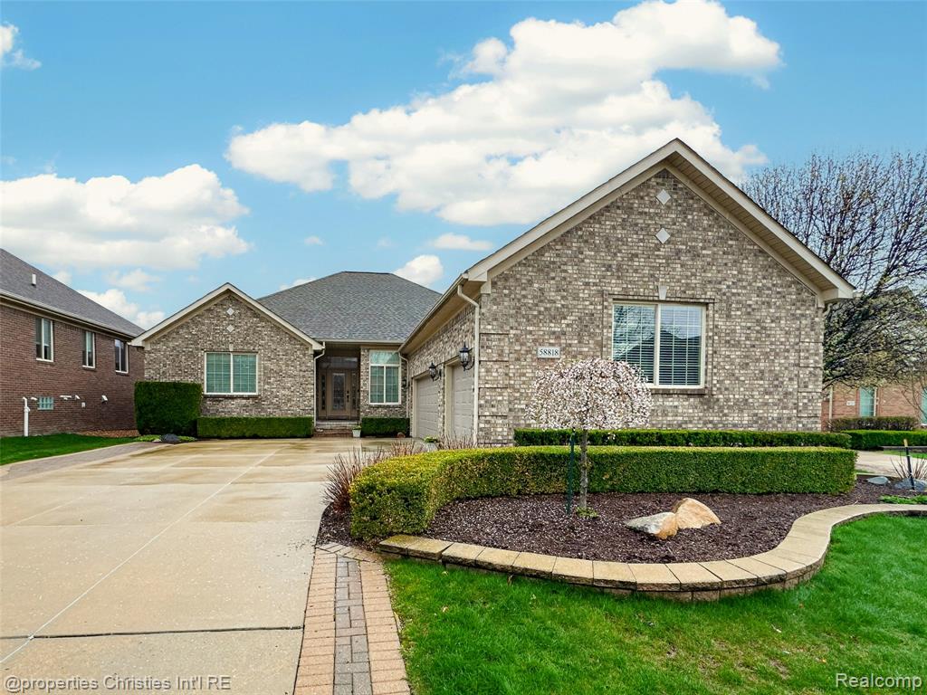 39797 Muirfield Lane, Northville, MI, 48168