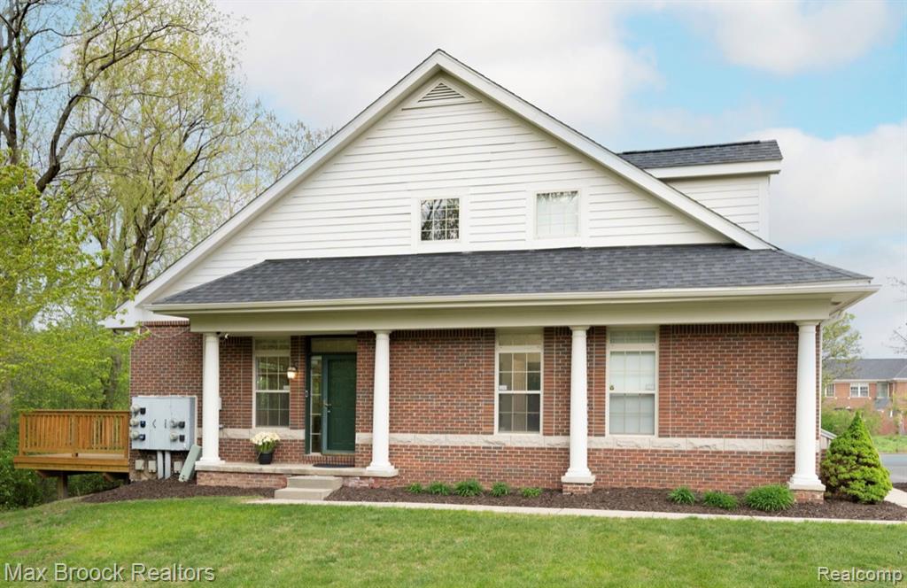 4344 Gateway Circle, West Bloomfield, MI — Photo 2