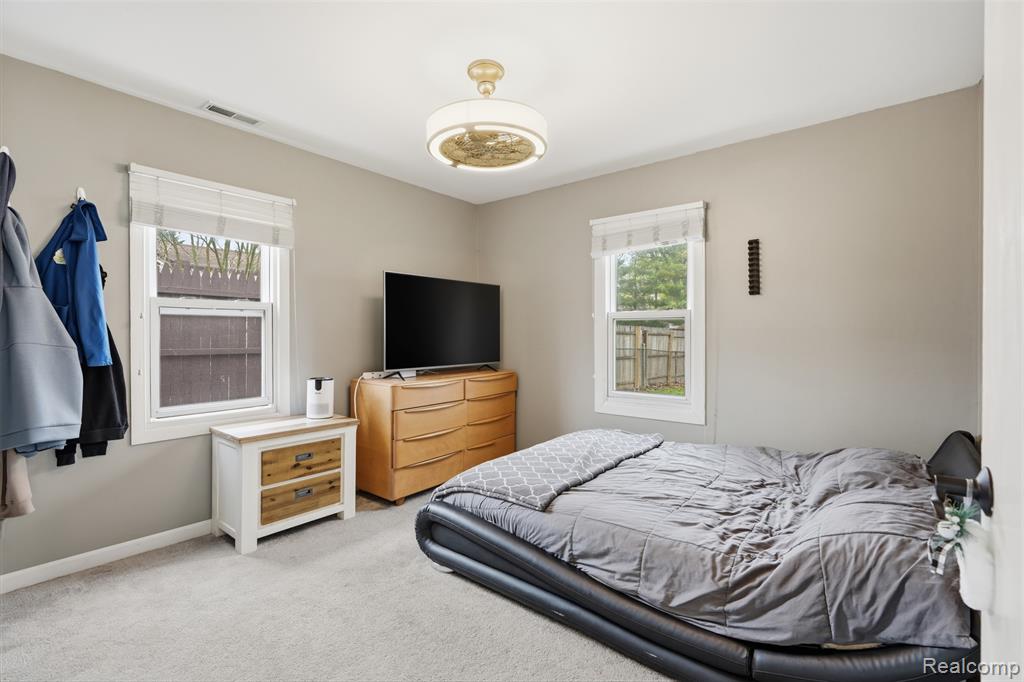 2937 E Walton Blvd, Auburn Hills, MI 48326 — Photo 14