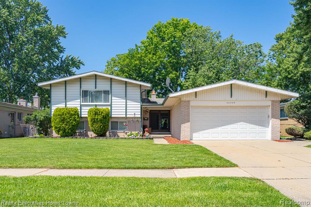 30539 Lund Avenue, Warren, MI 48093 — Photo 57