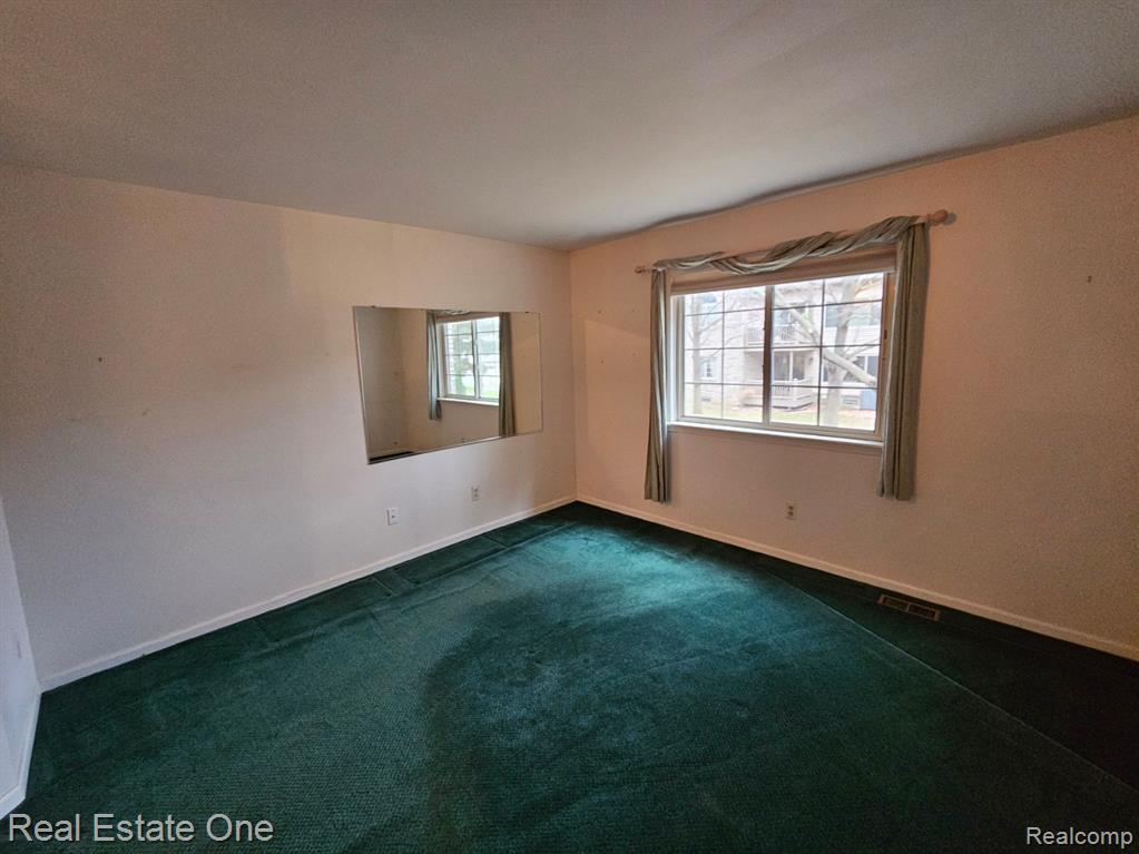 748 S Milford Road, Milford, MI 48381 — Photo 18
