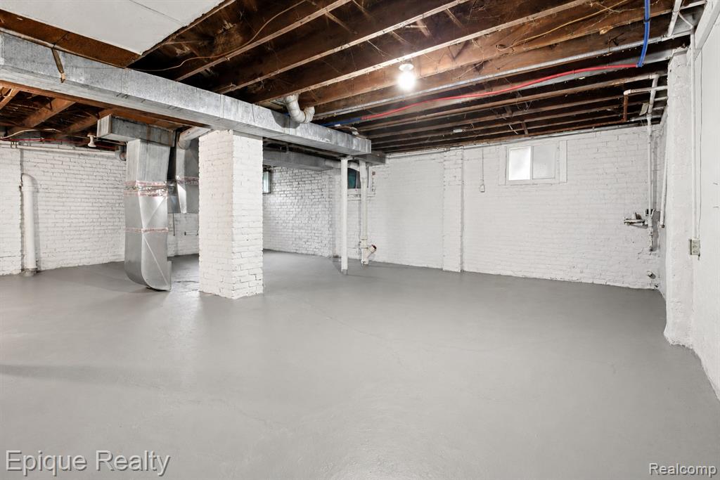 5045 Fairview Street, Detroit, MI 48213 — Photo 27
