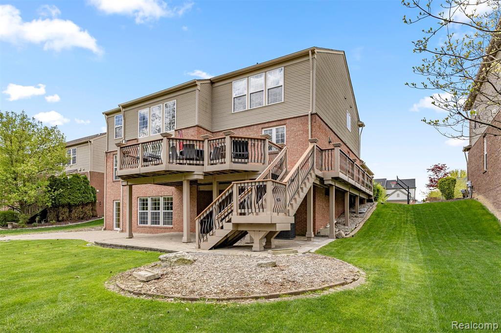 16784 Yellowstone Drive, Northville, MI 48168 — Photo 57