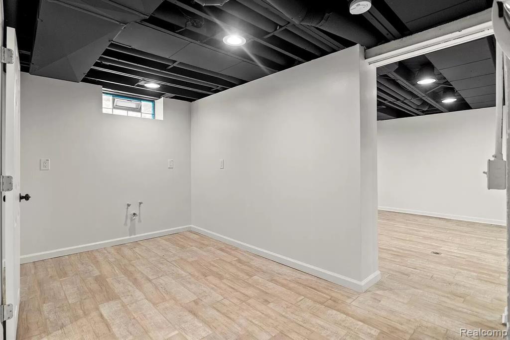 460 N Franklin Street, Dearborn, MI 48128 — Photo 23