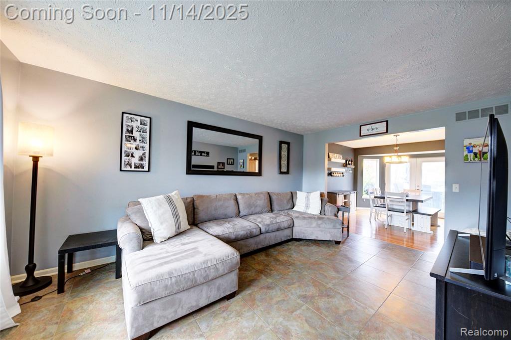 117 Turtle Trace, Pinckney, MI 48169 — Photo 4