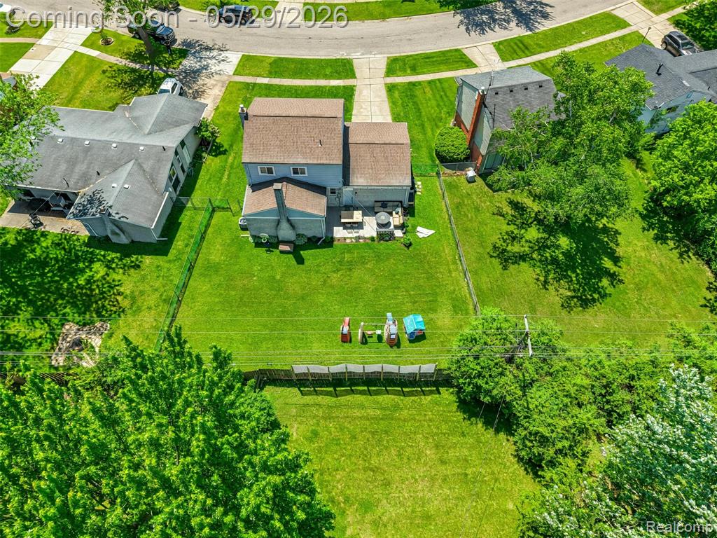 8941 Bristol Court, Ypsilanti, MI 48198 — Photo 31