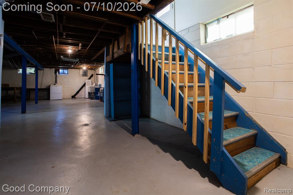 723 Pine Street, Wyandotte, MI 48192 — Photo 34