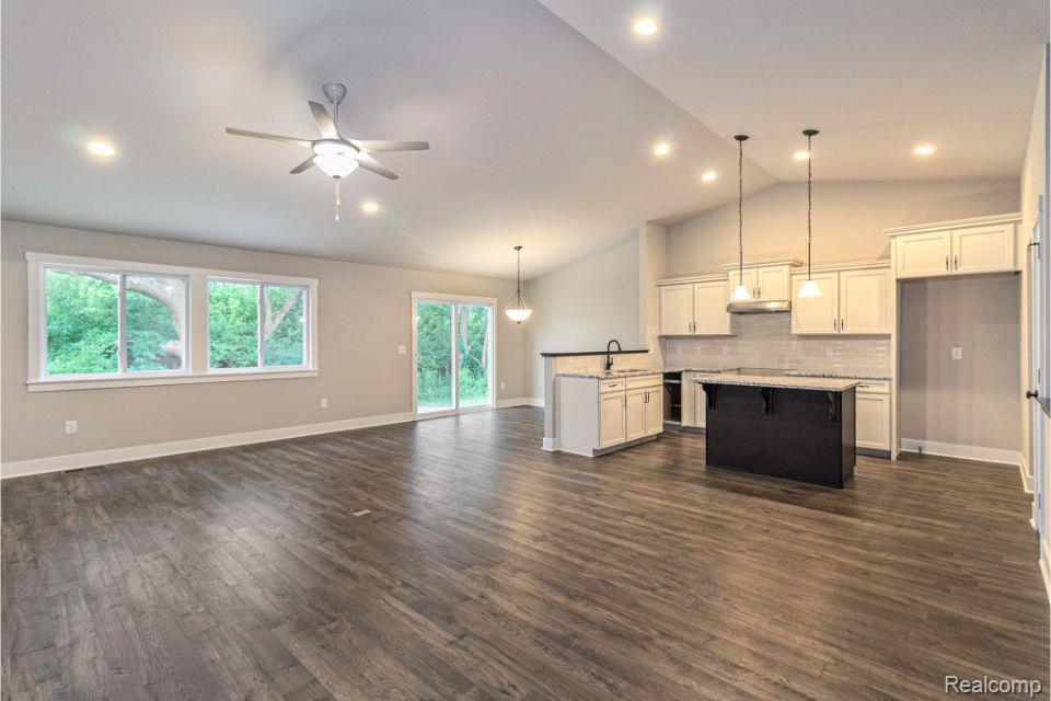 104 Cottonwood Court Court, Litchfield, MI 49252 — Photo 3