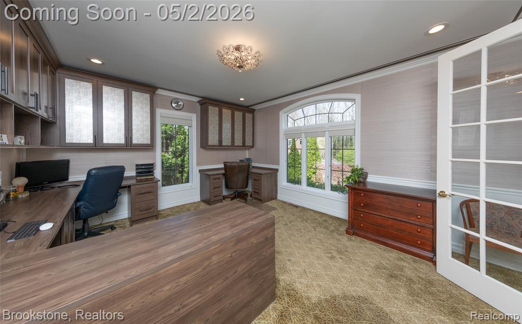 9811 KINGSTON POINTE, Clarkston, MI 48348 — Photo 25