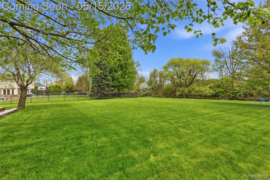 48528 Lafayette Drive, Macomb, MI 48044 — Photo 63