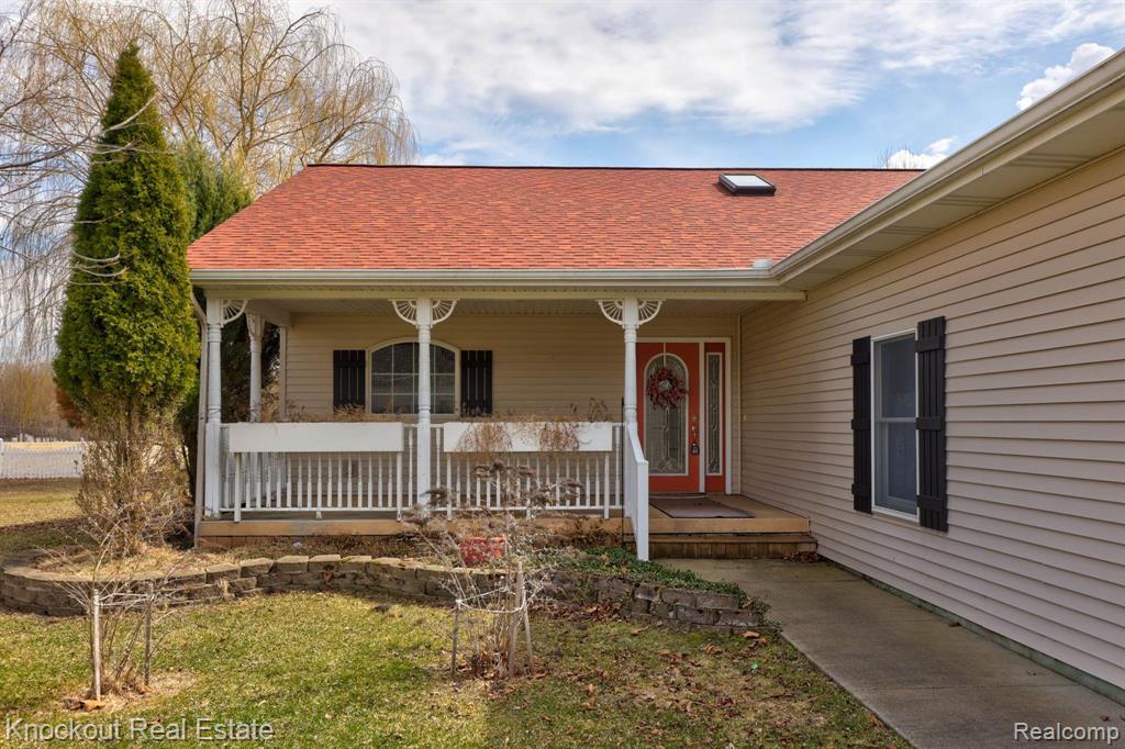 4887 CANTERBURY, Vassar, MI 48768 — Photo 4