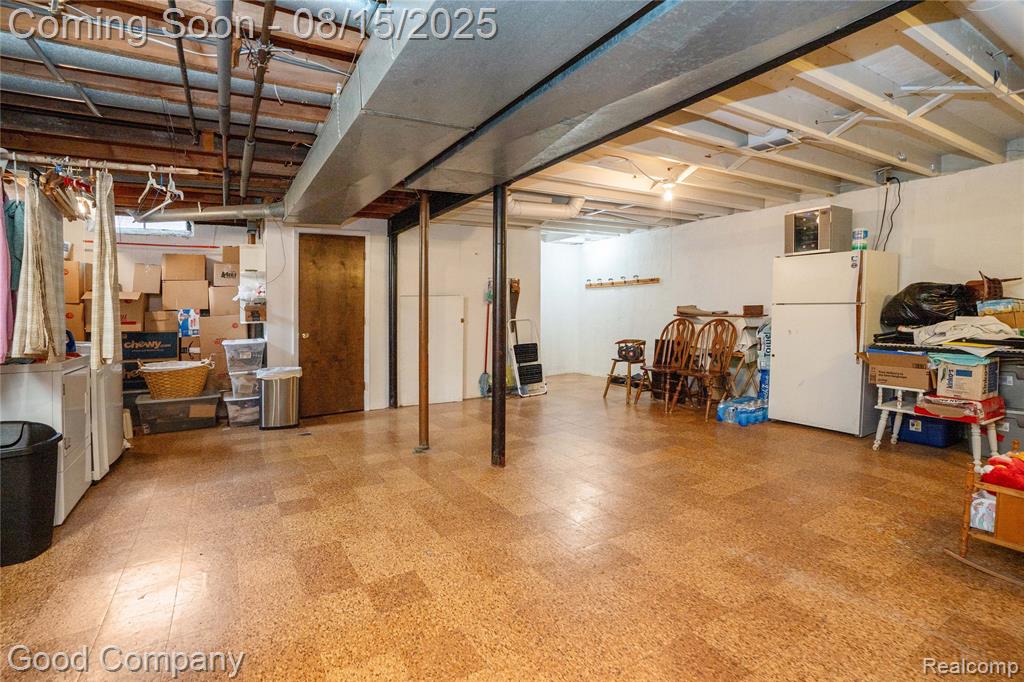 412 Woodlawn Avenue, Royal Oak, MI 48073 — Photo 24