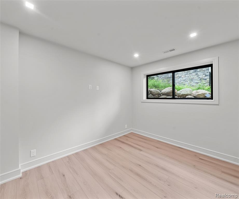 462 EAST Street, Northville, MI 48167 — Photo 10
