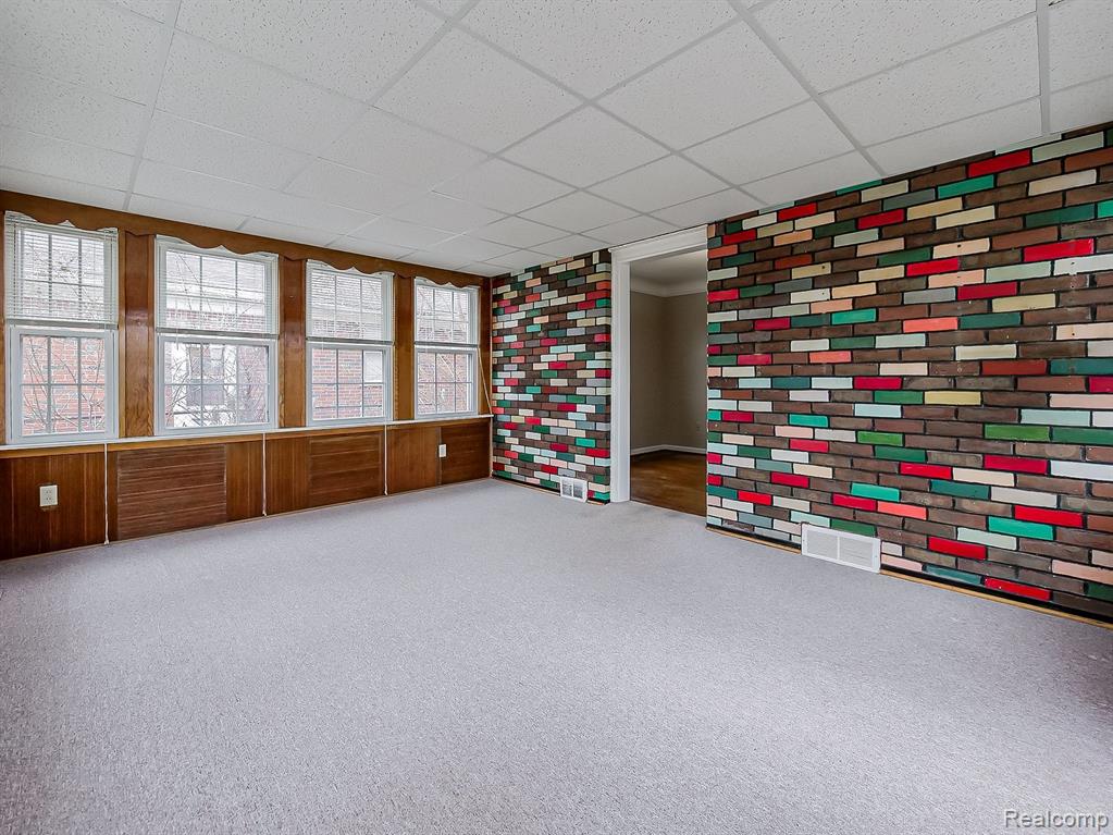 6609 CORTLAND Avenue, Allen Park, MI 48101 — Photo 8