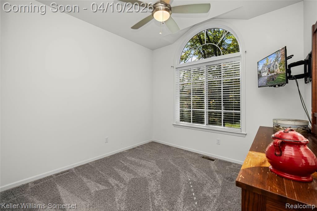 70 Lakeview Drive, Oxford, MI 48370 — Photo 24