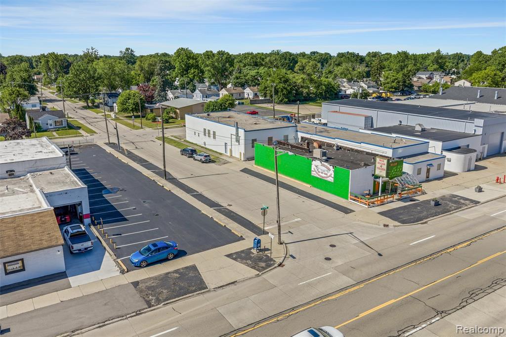 844 E 10 Mile Road, Hazel Park, MI 48030 — Photo 42