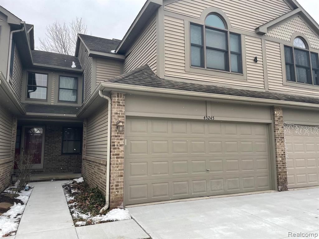 45245 HORSESHOE Circle, Canton, MI 48187 — Photo 2