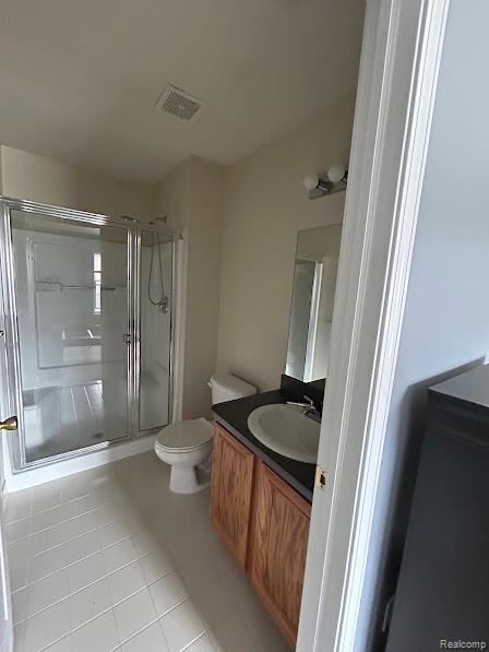 20039 HIDDEN OAKS Drive, Trenton, MI 48183 — Photo 13