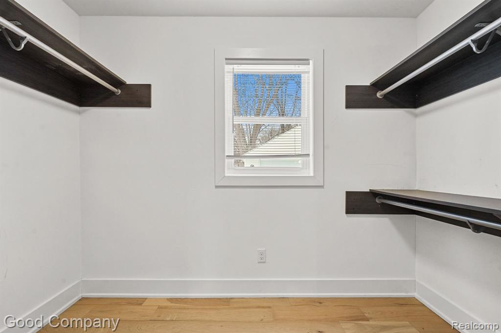 47155 VANKER Avenue, Shelby Twp, MI 48317 — Photo 18