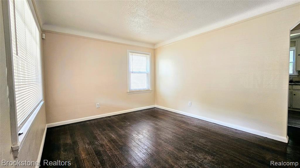 7336 Chatham, Redford, MI 48239 — Photo 9