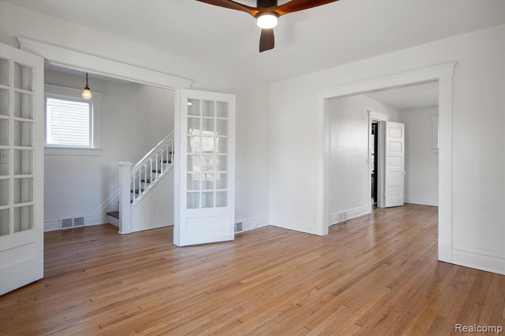 618 W LIBERTY Street, Ann Arbor, MI 48103 — Photo 2