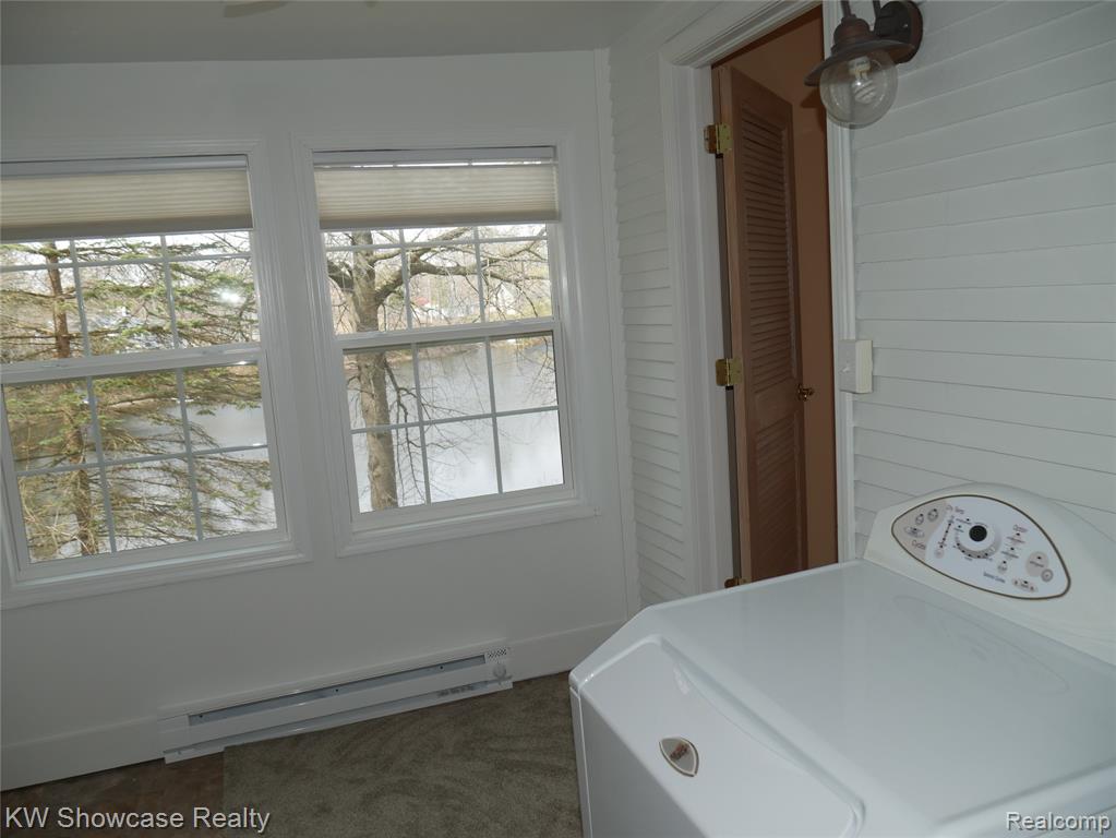 913 PEARSON Drive, Milford, MI 48381 — Photo 16