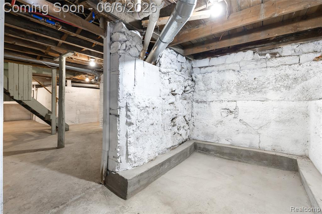 406 E Sherman Street, Holly, MI 48442 — Photo 28