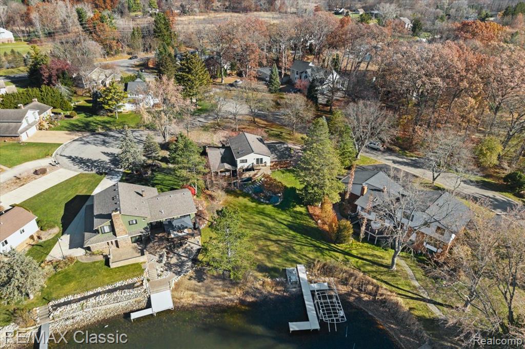 5067 Oakwood Court, Commerce Twp, MI 48382 — Photo 44