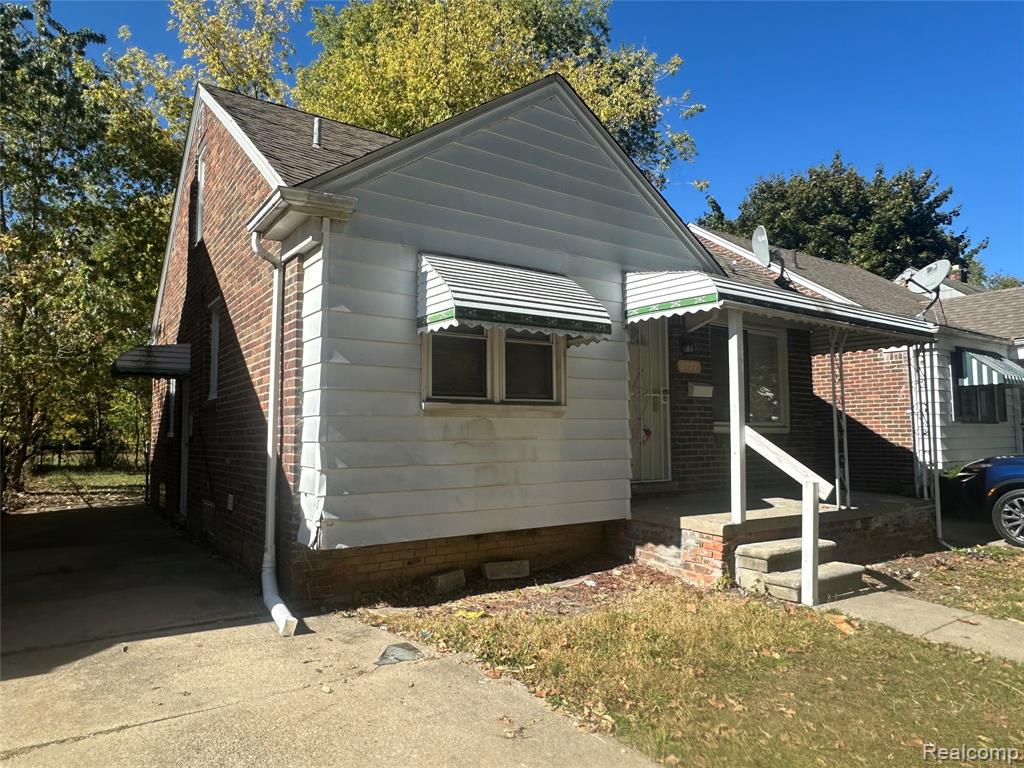 7777 Auburn Street, Detroit, MI 48228 — Photo 2