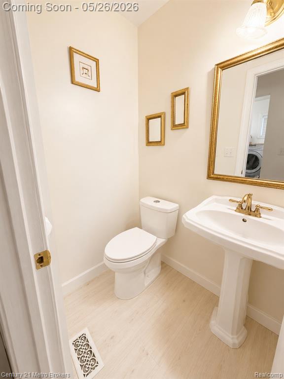 6292 Kings Pointe Circle, Grand Blanc, MI 48439 — Photo 13