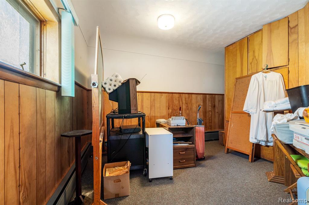 510 W GIRARD Avenue, Madison Heights, MI 48071 — Photo 14