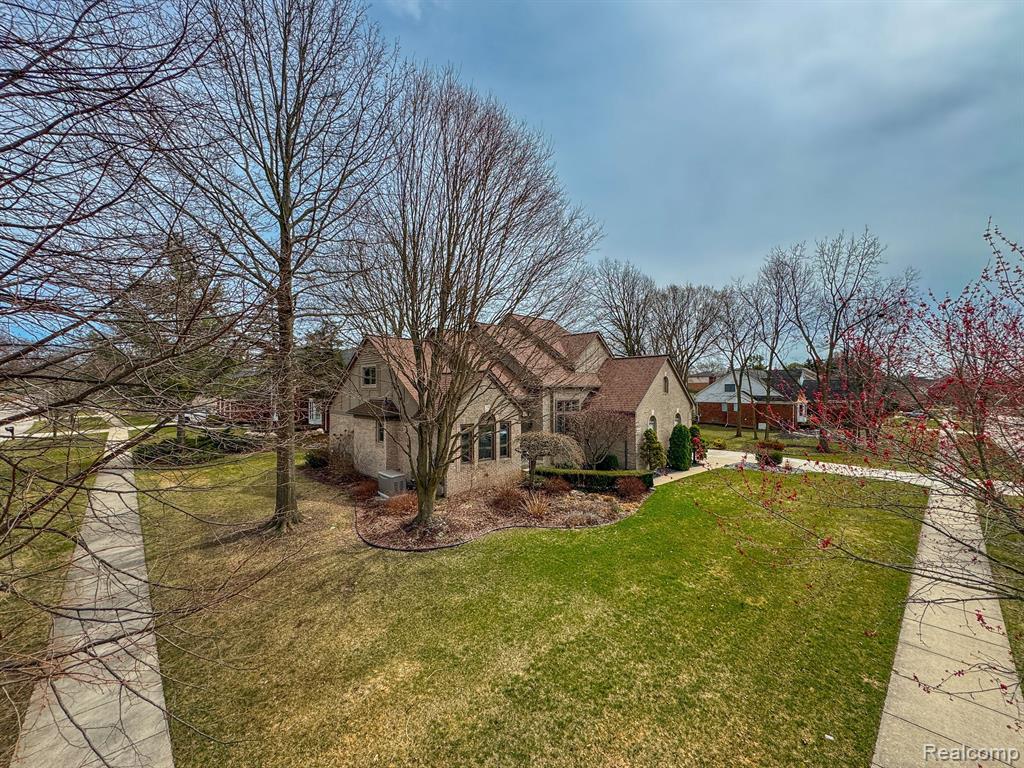 55884 PARKVIEW Drive, Shelby Twp, MI 48316 — Photo 49