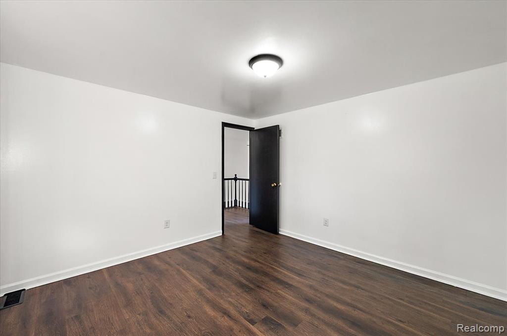 48156 Virginia Court, Macomb, MI 48044 — Photo 29