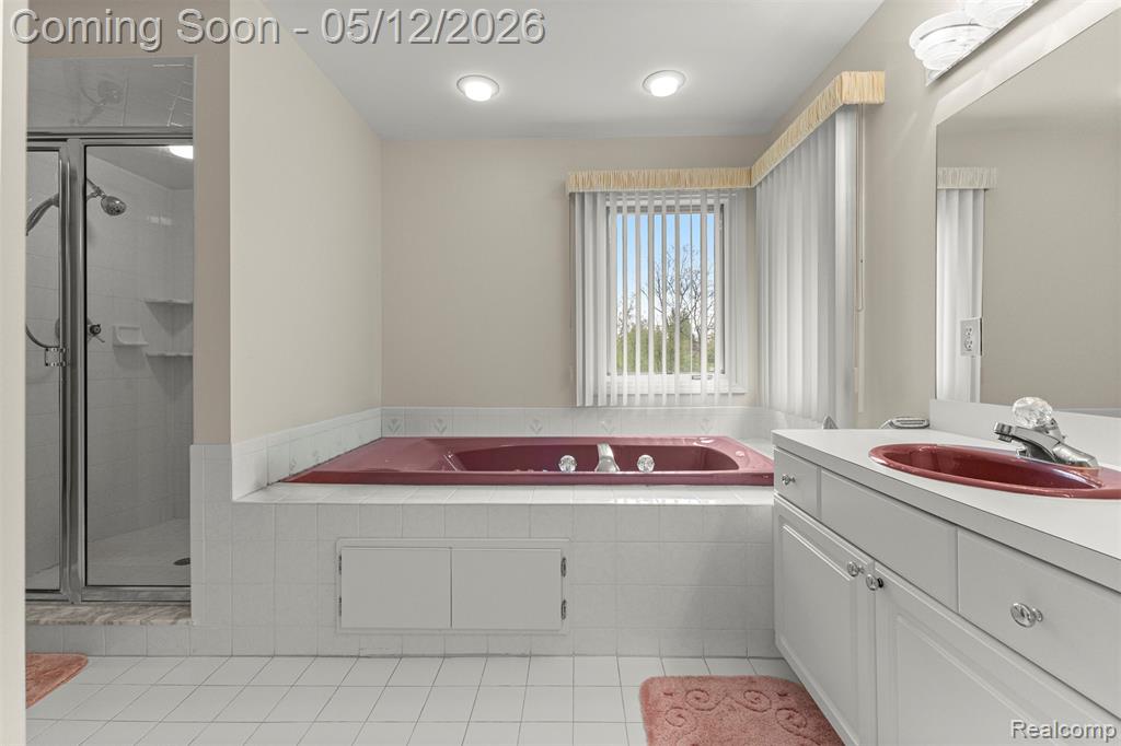30060 Bristol Lane, Bingham Farms, MI 48025 — Photo 43