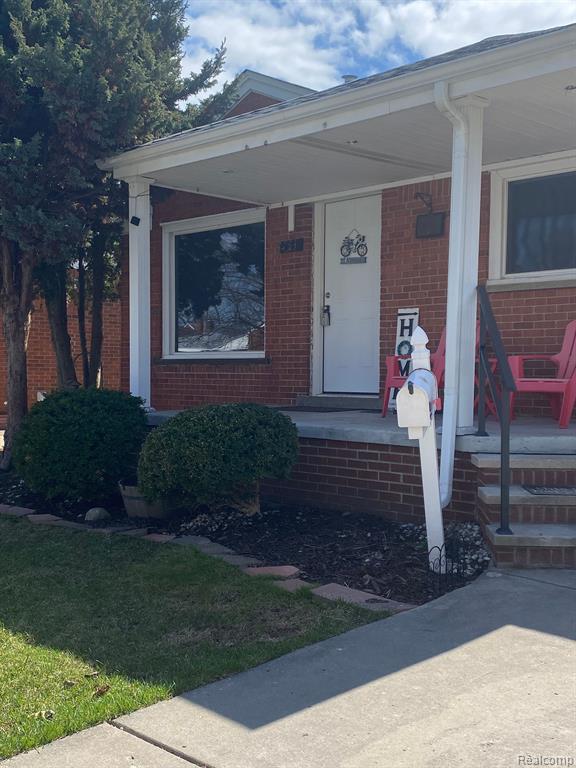 753 DETROIT Avenue N, Lincoln Park, MI 48146 — Photo 36