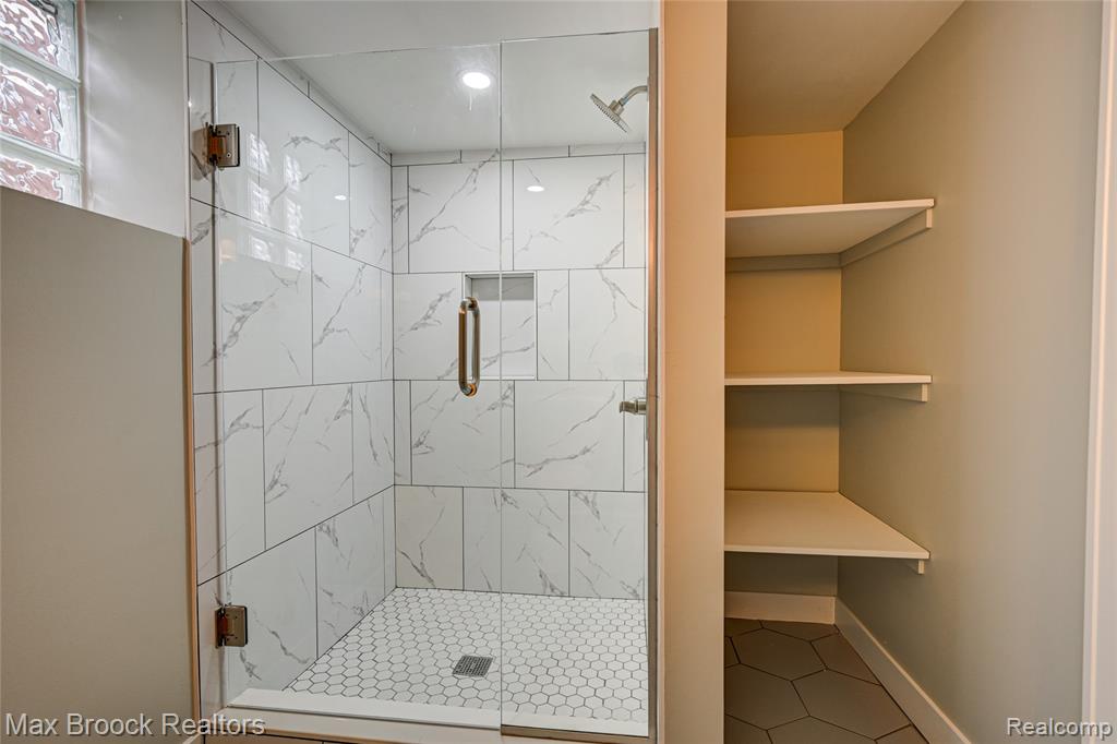 409 Baldwin Avenue, Royal Oak, MI 48067 — Photo 47