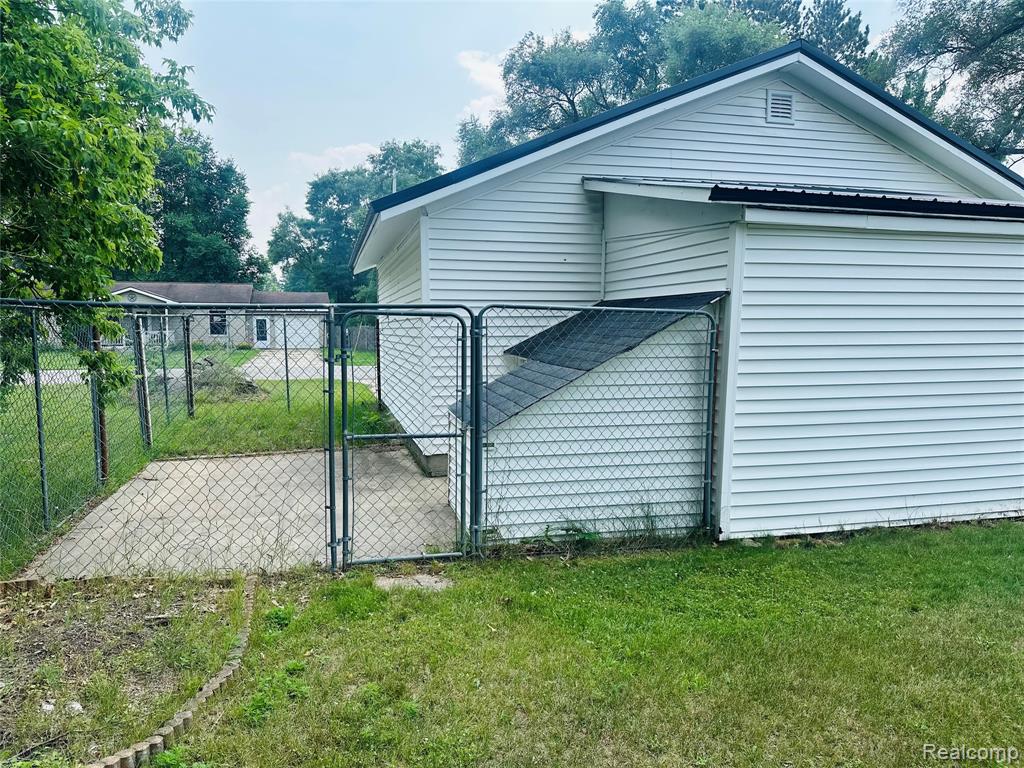 404 N Coral Street, Kalkaska, MI 49646 — Photo 25