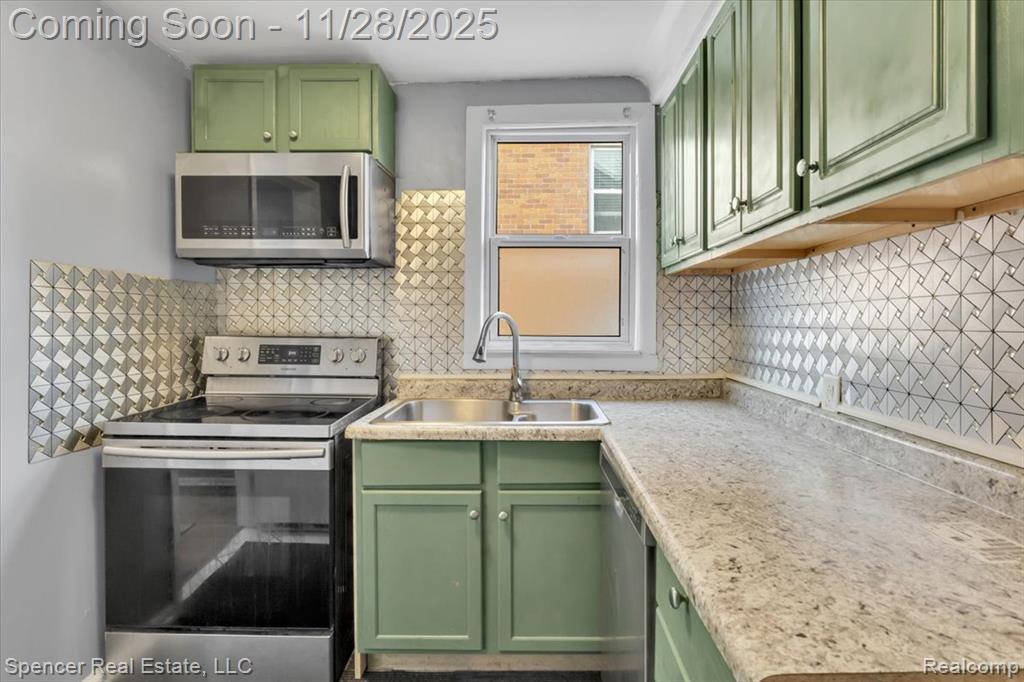 15800 Biltmore Street, Detroit, MI 48227 — Photo 15