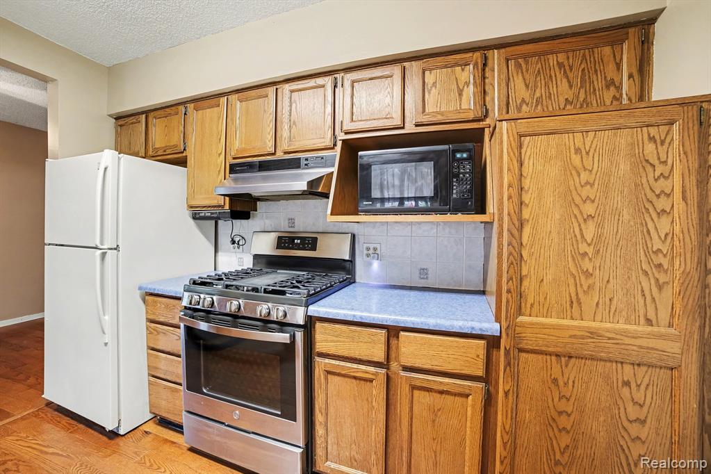 705 Handy Drive, Bay City, MI 48706 — Photo 6