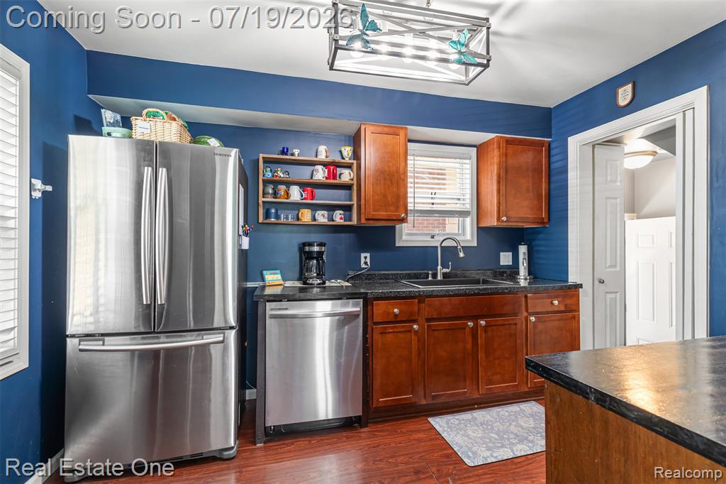 483 Kings Highway, Wyandotte, MI 48192 — Photo 6