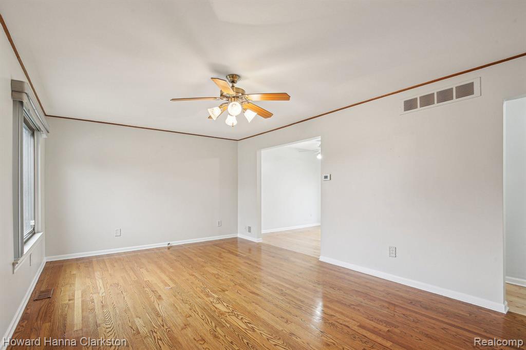 39891 Litke Court, Clinton Twp, MI 48038 — Photo 4
