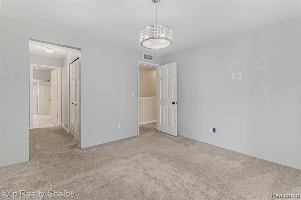 3103 ADDINGTON Drive, Commerce Twp, MI 48390 — Photo 15