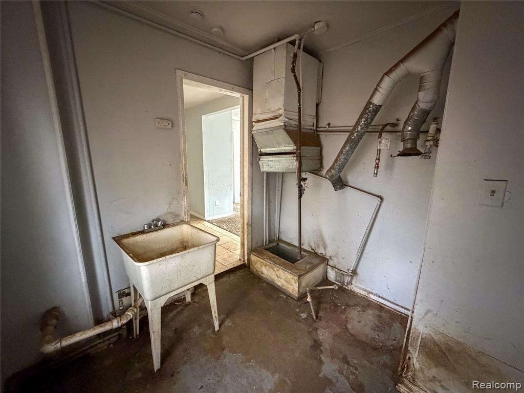 6142 Hereford Street, Detroit, MI 48224 — Photo 18