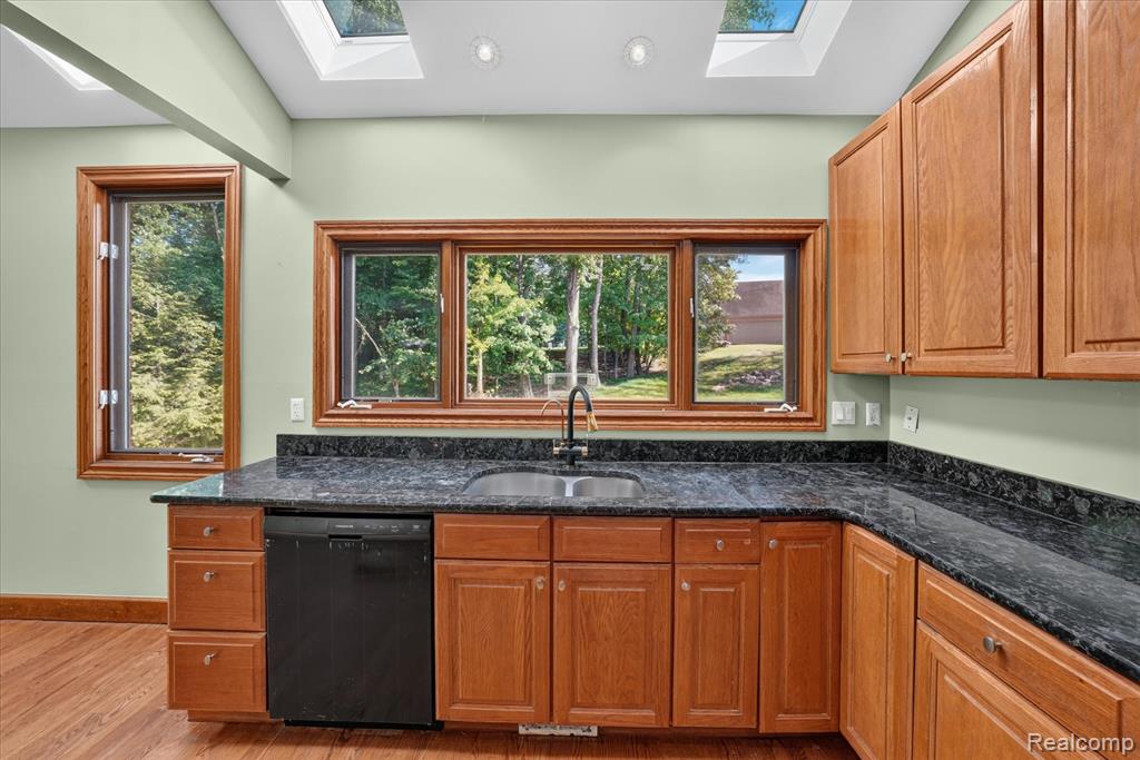 3187 Turnberry Drive, White Lake, MI 48383 — Photo 18