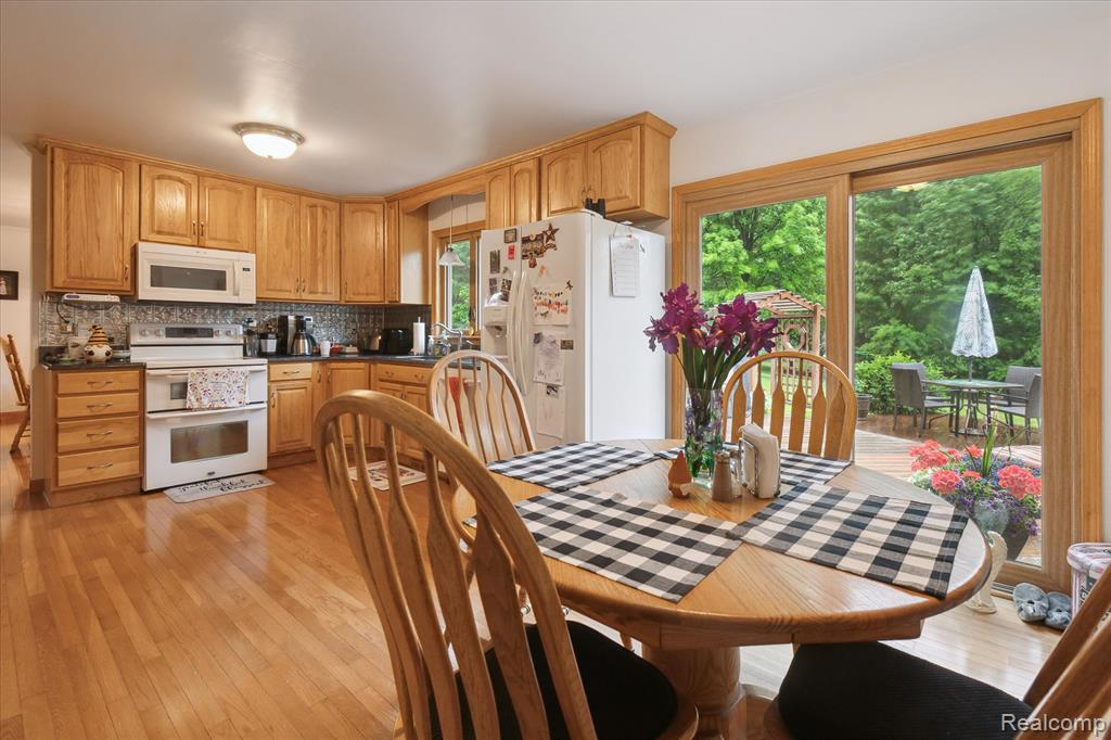 2057 W Brown Road, Mayville Vlg, MI 48744 — Photo 7