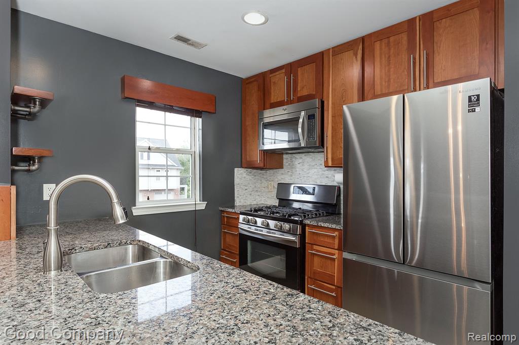 3115 PRIMROSE Lane, Ypsilanti, MI 48197 — Photo 9